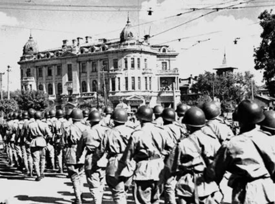 二战尾声：苏联对日本的攻击背后的历史考量