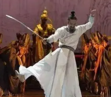 李白剑法之谜：自学成才还是师承名门？