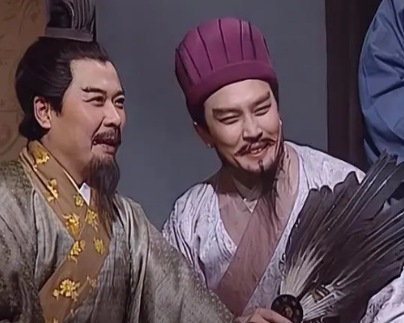 诸葛亮的亲族与择主之谜，诸葛亮为何选择刘备？