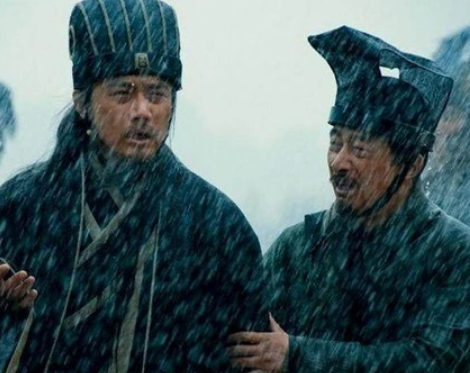 诸葛亮的天气预测与上方谷之战：历史与神话的辨析