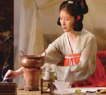 揭秘古代美容：历史中的追求美丽的真相