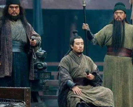 刘备追责关羽死后的责任：刘封与马超的不同命运