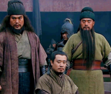 关羽与张飞：武功高强的背后故事及他们的最初职业