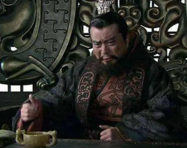 袁绍失败的最大原因——屠戮宦官却错失良机