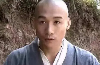 虚竹与丁春秋的武林较量