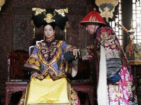 李莲英与慈禧的微妙关系：为什么他没有因慈禧之死受到牵连