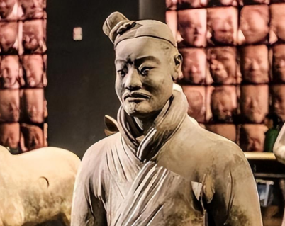兵马俑的制作：真人还是陶俑？