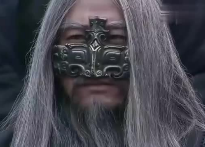 甘龙的儿子：继承与挑战的重担