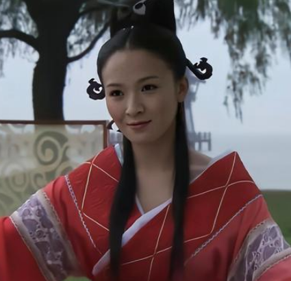 班婕妤：古代完美女性的典范与成就