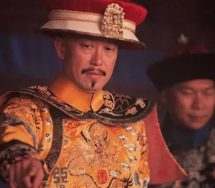 探秘历史：雍正皇帝的神秘下葬之谜