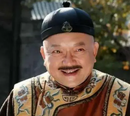 和珅的聪明与命运：一段历史的反思