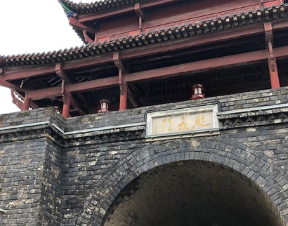 武汉：地理位置与帝王之都的选择