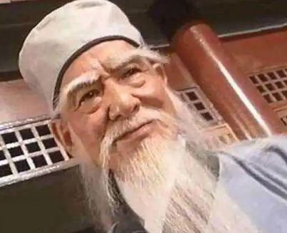 天龙八部中的武林较量：扫地僧与乔峰的对决