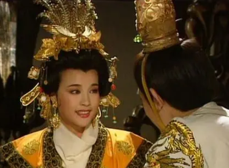 权力与母性的抉择：武则天为何立李显为太子
