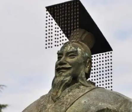 秦始皇：暴君还是仁君？