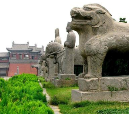 宋朝财富与宋皇陵的朴素：历史背景与文化解读