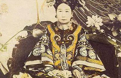 探秘慈禧宫廷生活：宫女喊水的奇特习俗