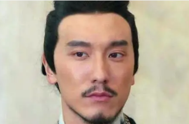 智慧与谋略的较量——曹操、荀彧与郭嘉的智谋之争