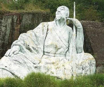 辛弃疾的抗金抱负与政治排挤：探究历史中的文人困境