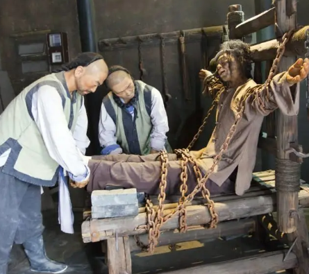 古代刑罚的耻辱：历史上的裸刑案例