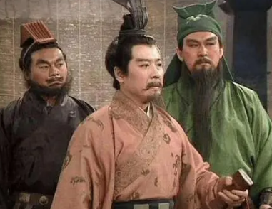 刘备的领导魅力：以弱胜强，赢得关羽张飞的忠诚