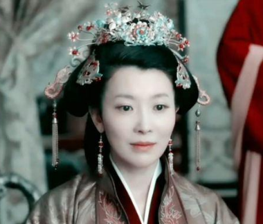 孙鲁班与堂侄的绯闻：历史真相探讨