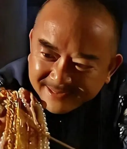 探究中国古代贪官之最与当代形象的对比