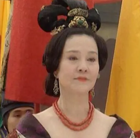 探究历史人物：武则天之母的真实面貌