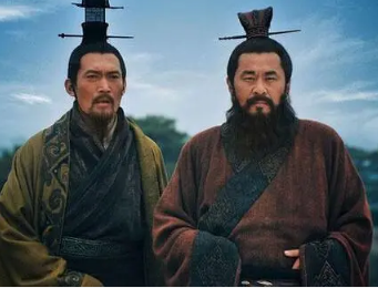 智谋与传说：探寻郭嘉在曹操营中的真实地位