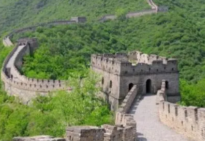 长城的坚守：防御之外的多重意义