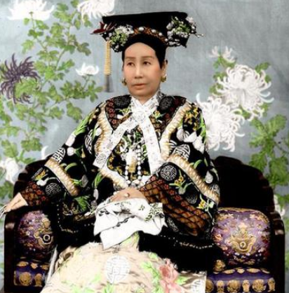 李莲英之死：一代权臣的神秘终结