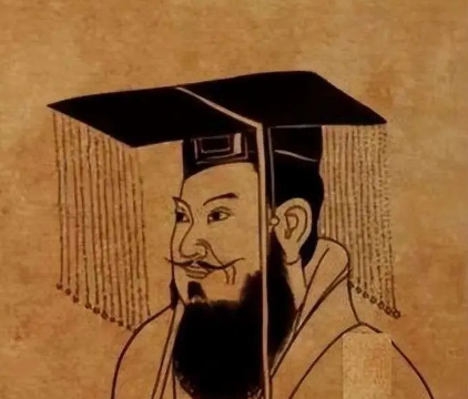 王莽：被误解的“穿越者”