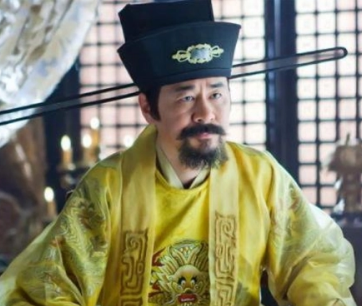 吕布的武力与统治困境