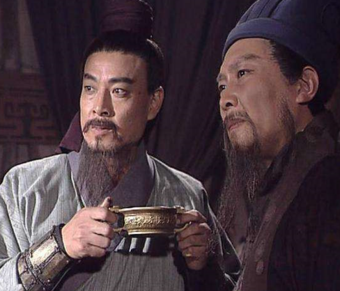 智谋与人性：诸葛亮对待魏延的考量