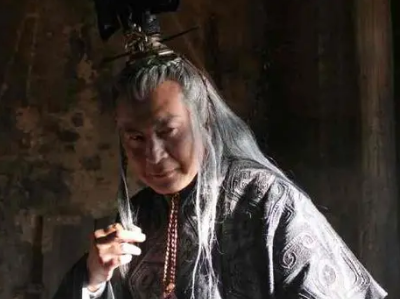 秦二世的历史评价：蠢或不蠢?