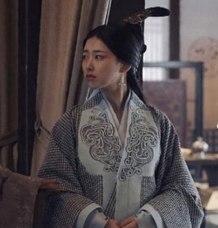 秦始皇囚禁赵姬的背后：权力、爱恨与政治的交织