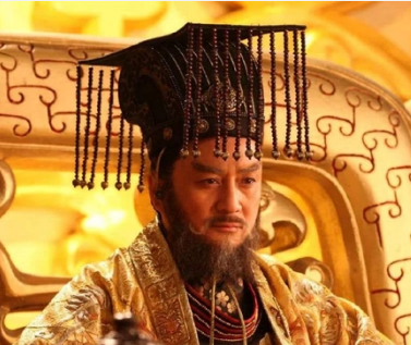 杨素与皇位之缘：探究一位军事奇才的政治抉择