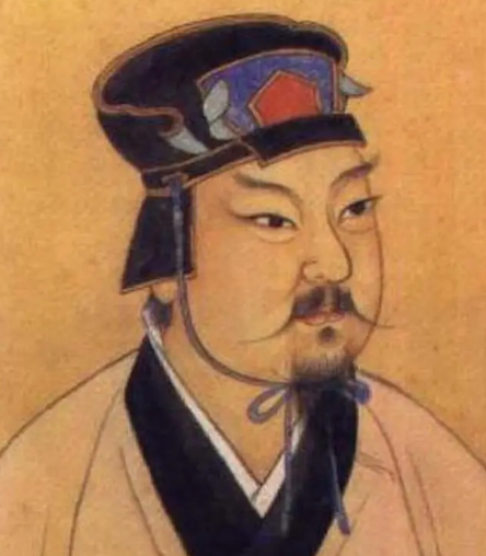 白起：秦始皇的下属还是前辈？