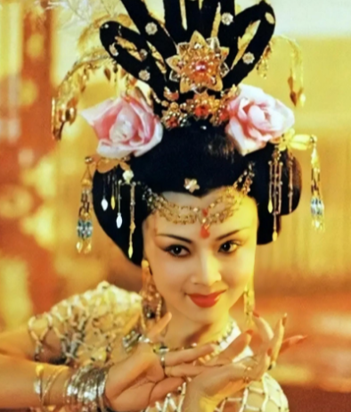 揭秘历史与传说之间的真相：杨贵妃的死亡之谜