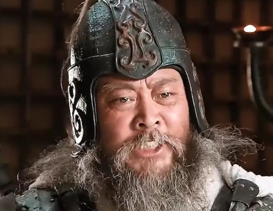 三国英雄比较：黄盖与黄忠谁更厉害？
