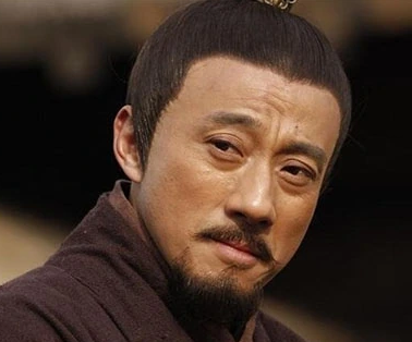 探秘历史深处的恩怨：马超与曹操的冲突及其背后的真相