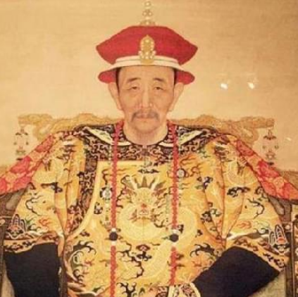 探究历史长河中的两位帝王——康熙与成吉思汗的渊源