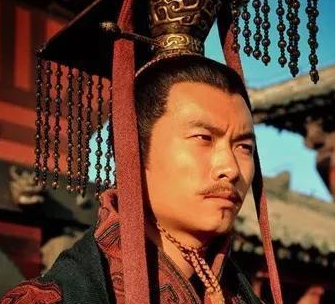 曹丕与甄宓之死：权力、猜忌与继承之谜