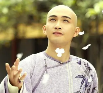纳兰家族的文学传承：揭秘纳兰容若与纳兰明珠的关系