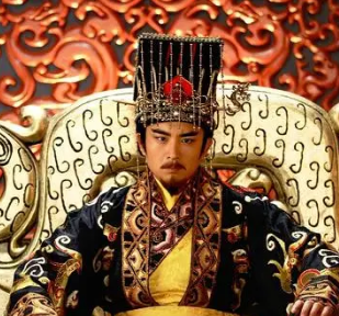 揭秘历史背后的宫闱纷争：汉景帝与栗姬的故事