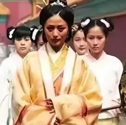 揭秘宫女刺杀朱厚熜的动机：宫廷斗争的悲剧