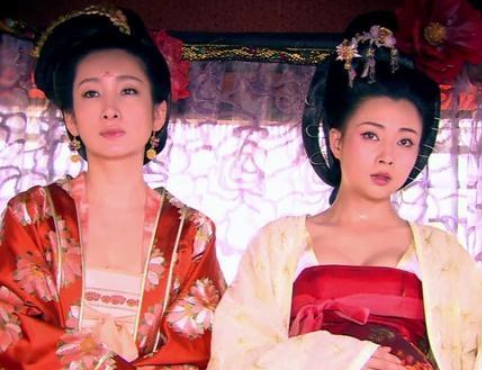 宫廷斗争下的亲情与权力：武则天面对姐姐和侄女的挑战