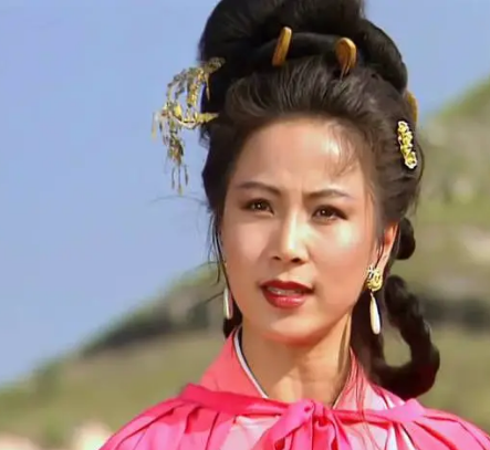 孙夫人投河自尽的历史真相，历史又是什么样的？