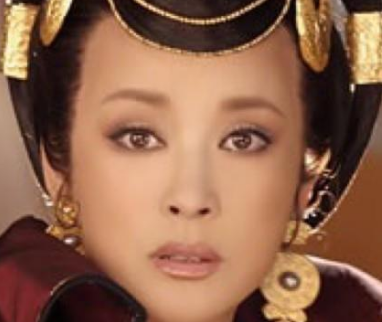 宫廷中的举荐：太平公主与张昌宗的故事