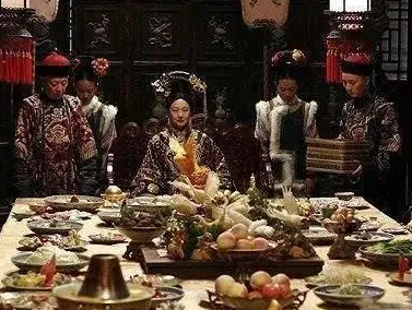 穿越时空的财富：慈禧太后生活费的今日价值